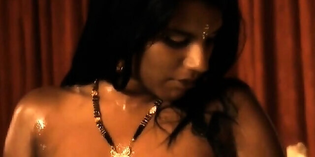 babe,bollywood,erotic,indian,milf,softcore,solo