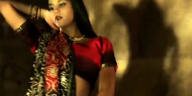 brunette,hd,indian,milf,solo