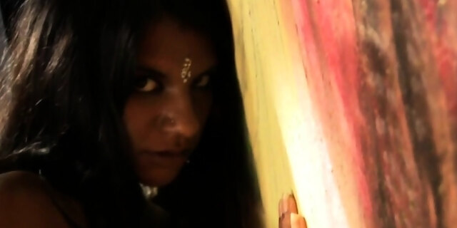 amateur,brunette,hd,indian,milf,solo