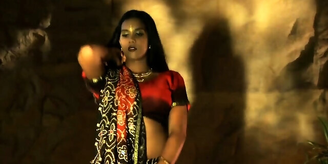 erotic,hd,indian,milf,naked,princess,solo